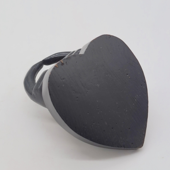 Black Heart And Hand Business Card Holder Gesture Sculpture - Picture 7 of 8